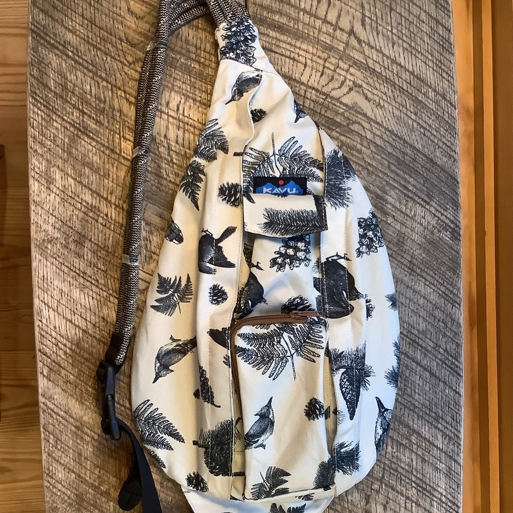 Kavu Snow Timber Rope Sling Bag Excellent Condition